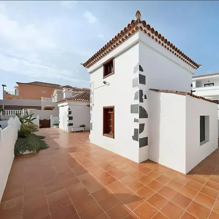 Casa La Relva Адехе